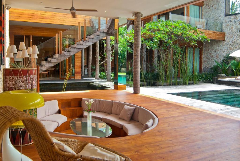 Eko Villa Seminyak - Tropical Villa, Walk To Beach Εξωτερικό φωτογραφία